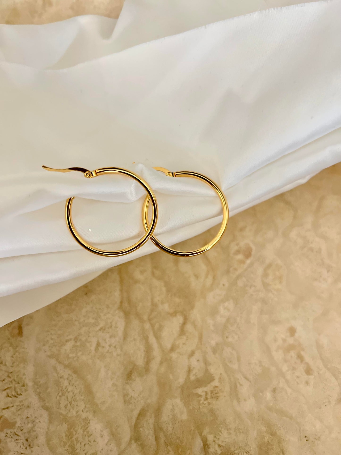 18K Gold Plated Go-to Gold Hoop